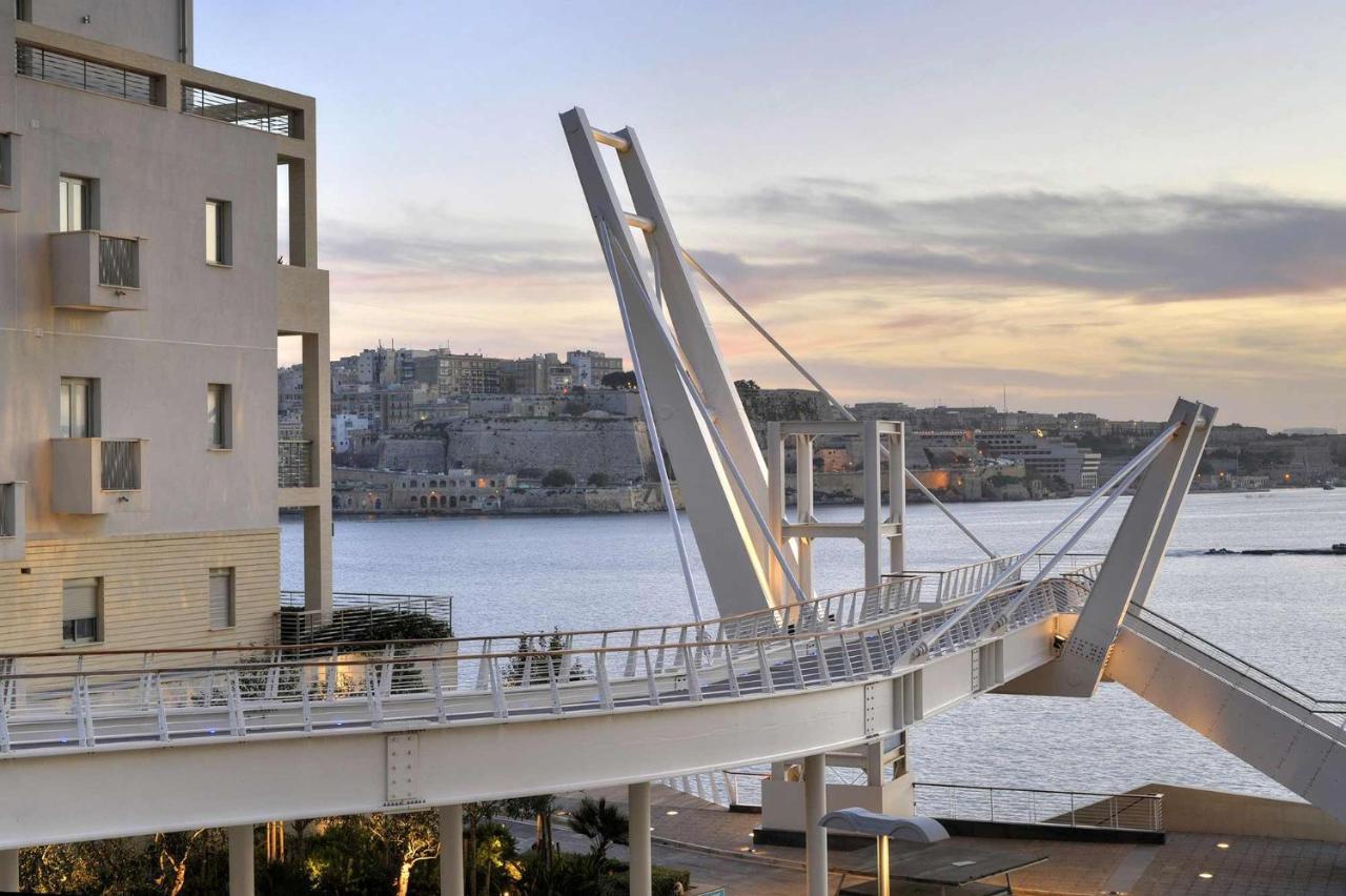 Unbeatable Location Valletta And Harbour Views Apartment สลีมา ภายนอก รูปภาพ
