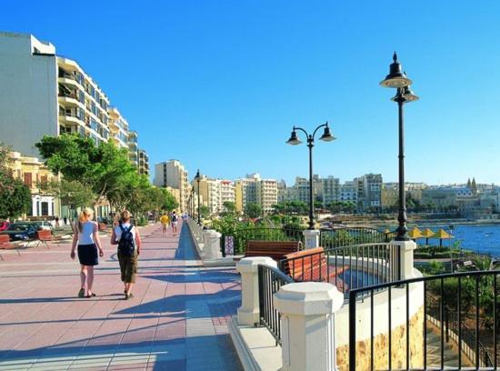 Unbeatable Location Valletta And Harbour Views Apartment สลีมา ภายนอก รูปภาพ